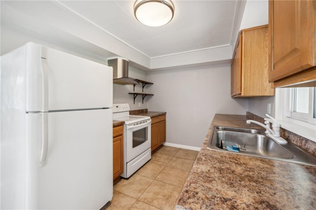 141 Beech Road Pittsburgh, PA 15239 - Photo 9 of 34 Gallery Image 9