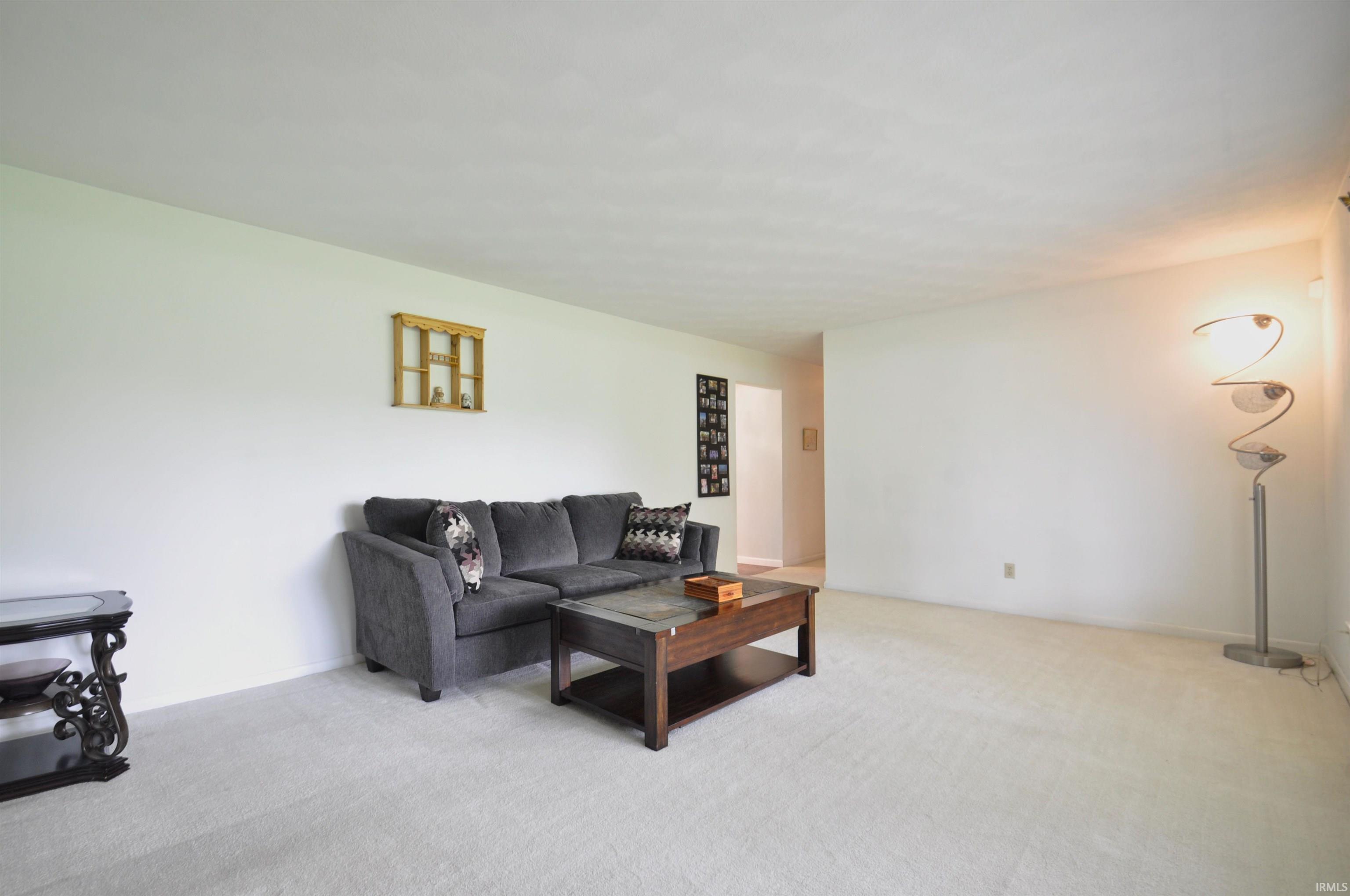 10585 Harrison Road Osceola, IN 46561 - Photo 4 of 28 Gallery Image 4