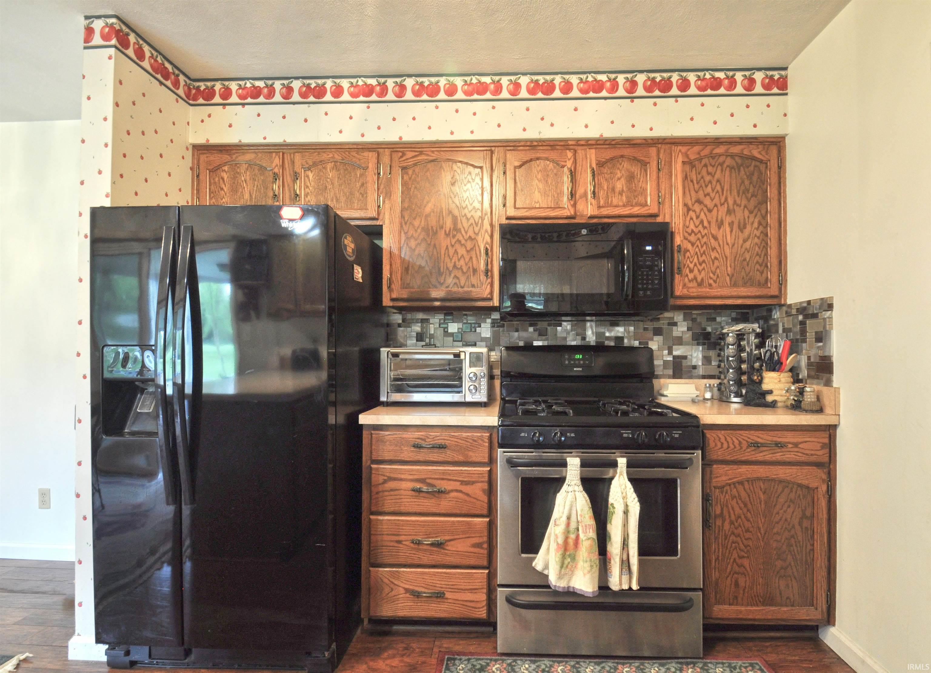 10585 Harrison Road Osceola, IN 46561 - Photo 9 of 28 Gallery Image 9