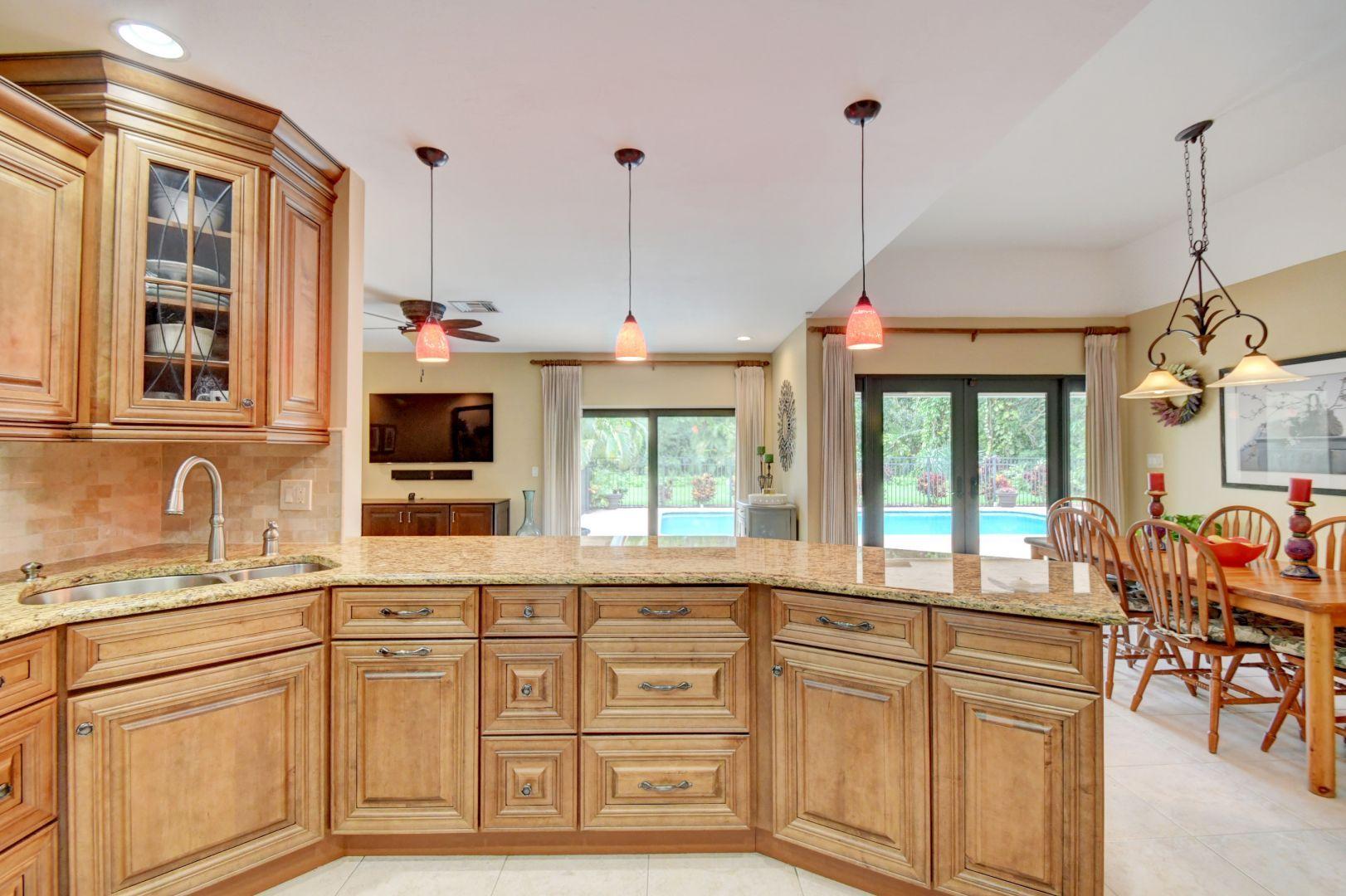 6644 Serena Lane Boca Raton, FL 33433 - Photo 13 of 33 Kitchen