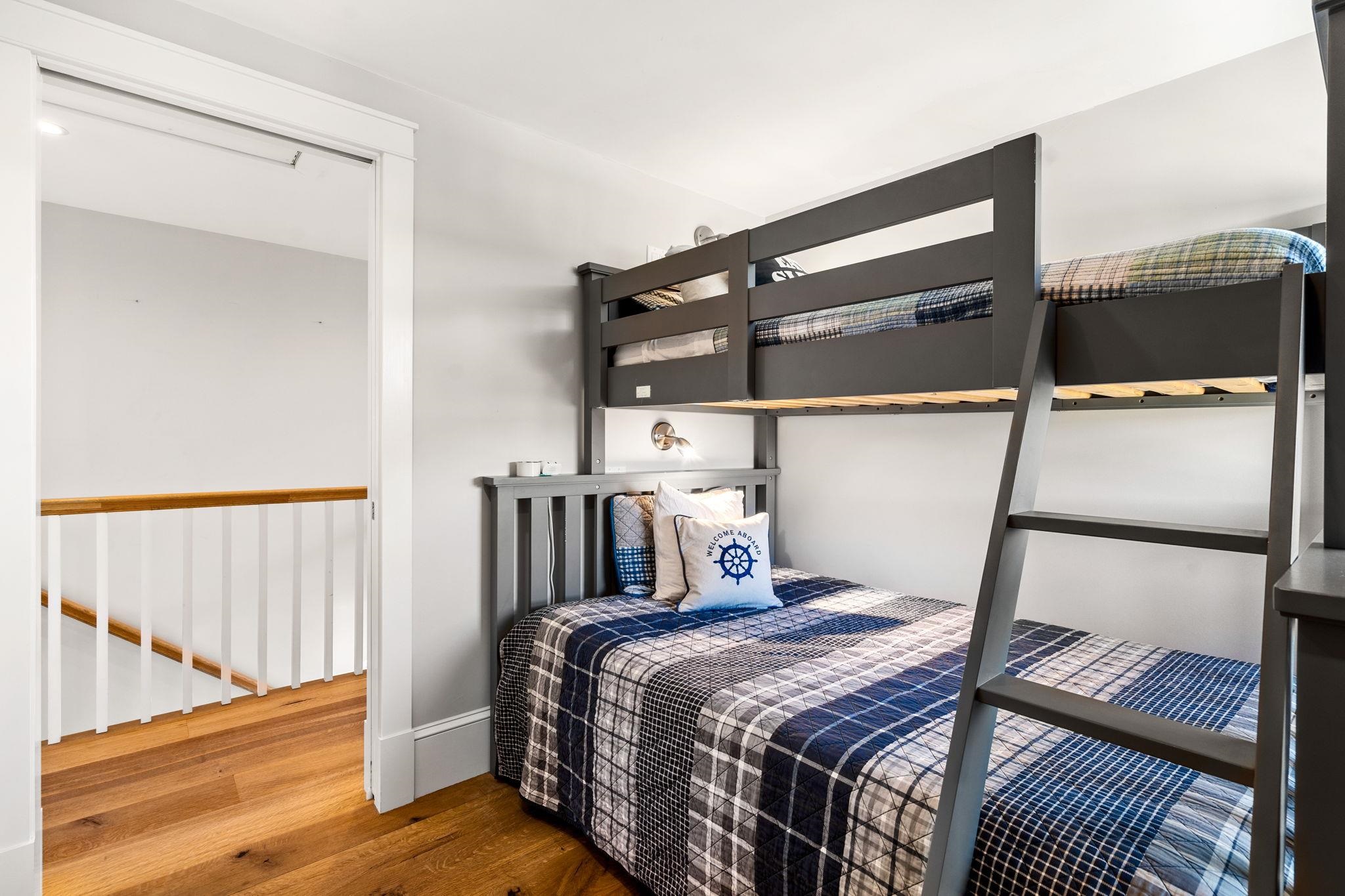 1282 Ocean Boulevard Rye, NH 03870 - Photo 26 of 33