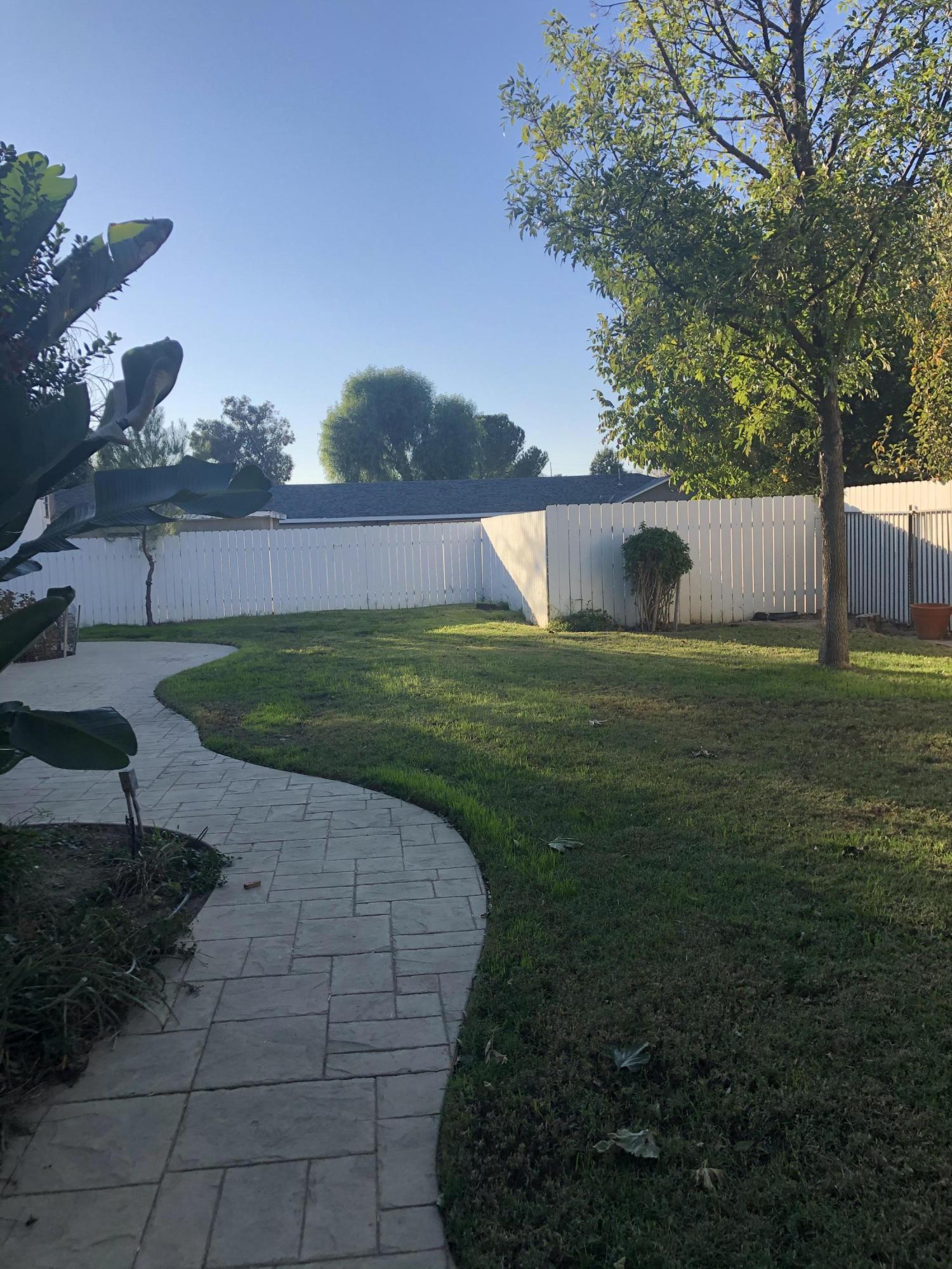 4889 Leeds Street Simi Valley, CA 93063 - Photo 29 of 30 028852A0-DF29-4978-ACBF-33BA568AC862