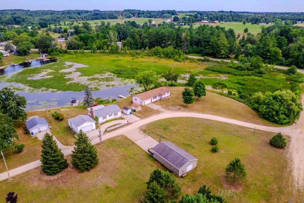 510 Mix Road Gladwin, MI 48624 - Photo 49 of 56