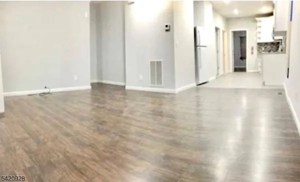 $1,950 | 73 Headley Terrace, Irvington, NJ 07111