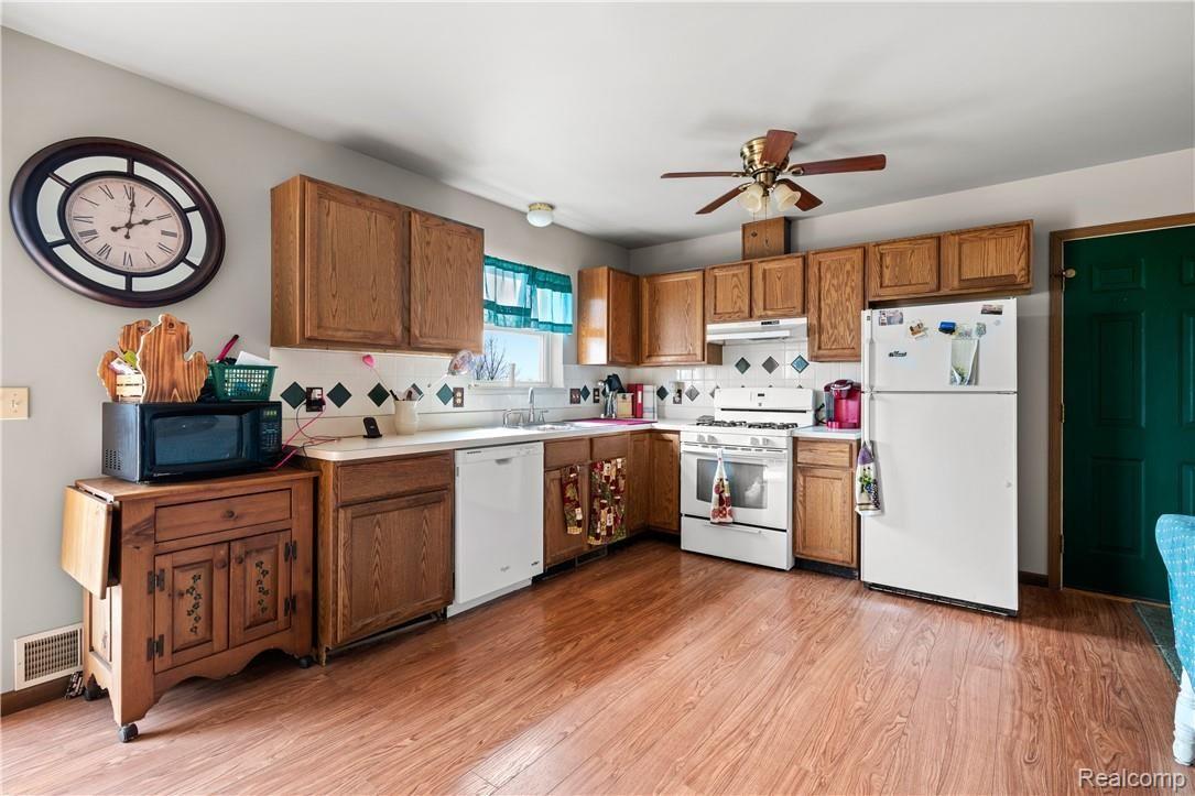 6875 Arnold Road Marine City, MI 48039 - Photo 13 of 29 Arnold-13.jpg
