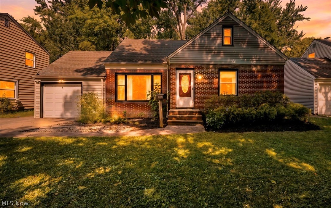 1699 Lyndhurst Road Lyndhurst, OH 44124 - Photo 2 of 49 Gallery Image 2