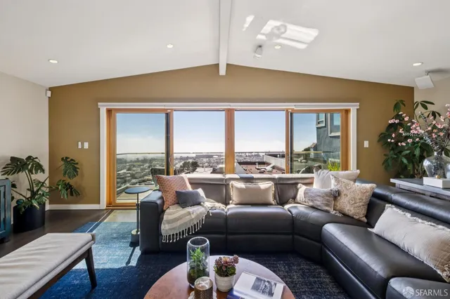 $3,688,000 | 2123 Funston Avenue, San Francisco, CA 94116
