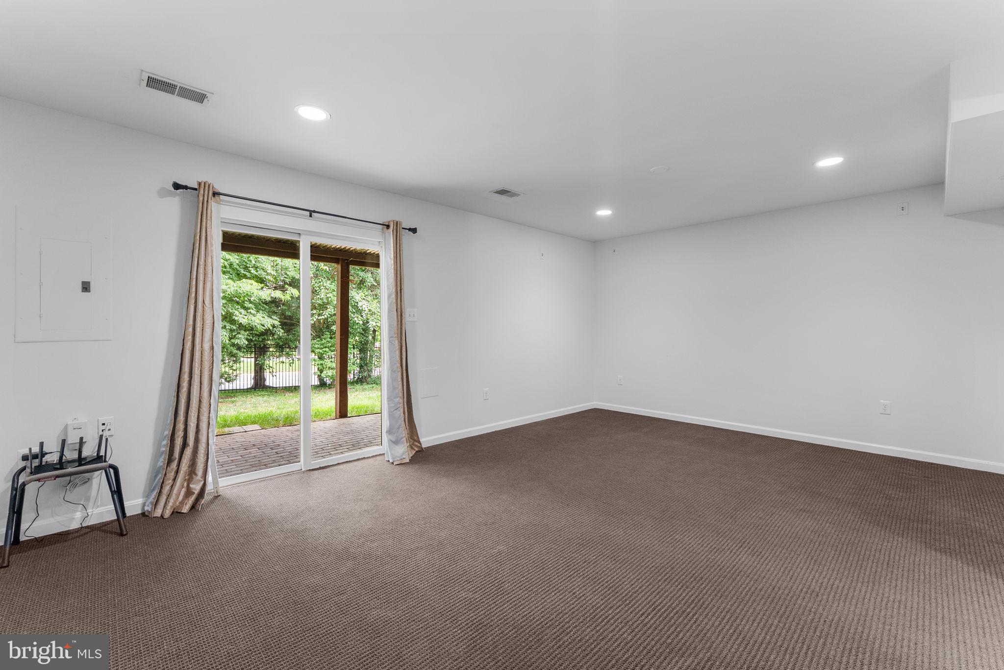 14365 Newbern Loop Gainesville, VA 20155 - Photo 52 of 59