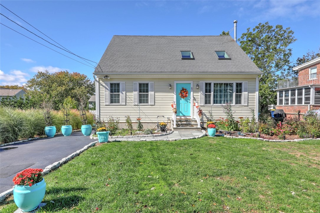 67 Treasure Road Narragansett, RI 02882 - Photo 1 of 44