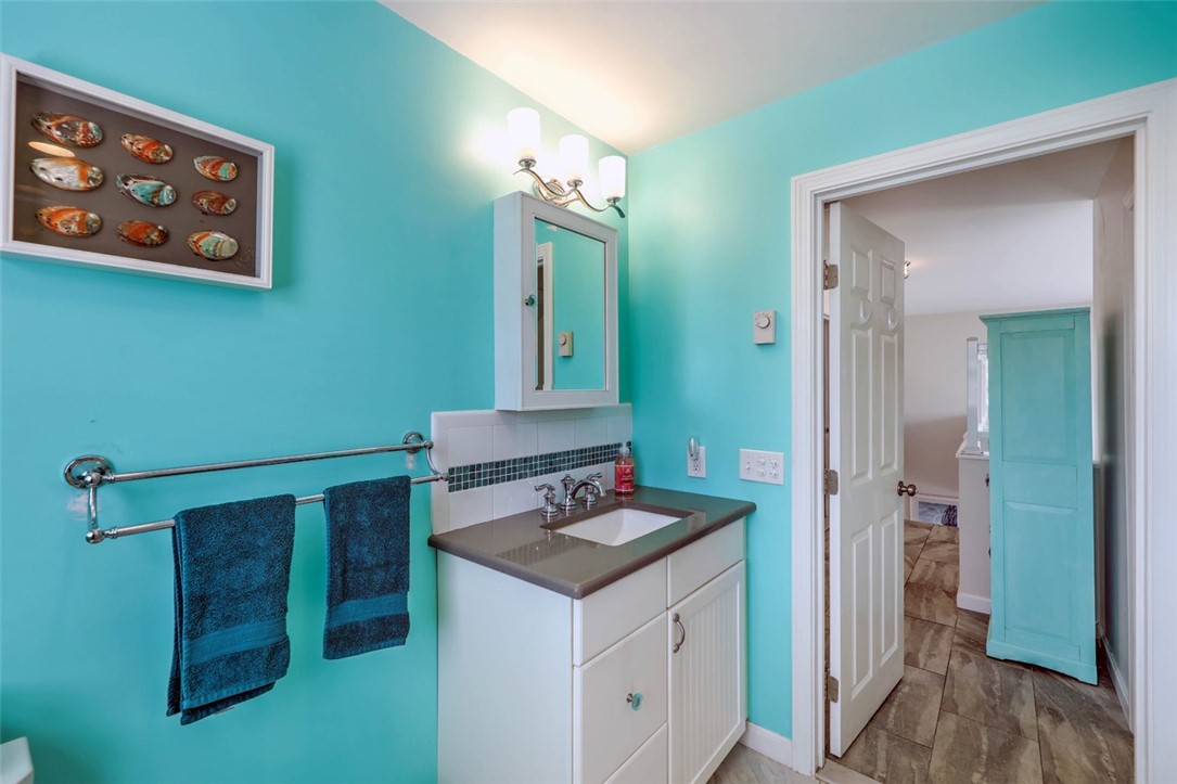 67 Treasure Road Narragansett, RI 02882 - Photo 31 of 44