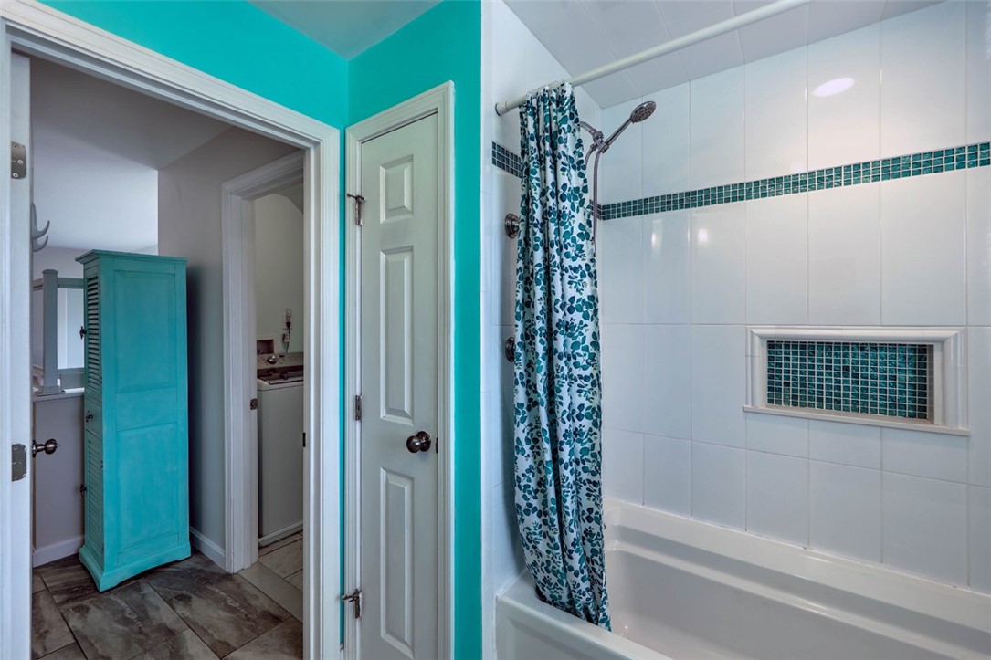 67 Treasure Road Narragansett, RI 02882 - Photo 32 of 44