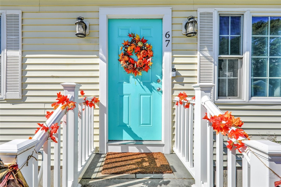 67 Treasure Road Narragansett, RI 02882 - Photo 5 of 44