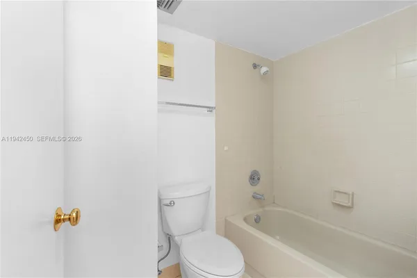 $2,300 | 8810 Southwest 132nd Place, Unit 403DN, Miami, FL 33186