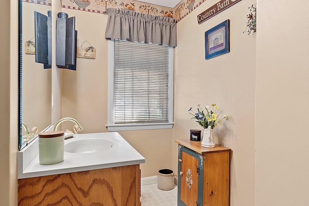 8 Amherst Street Danvers, MA 01923 - Photo 23 of 30 Gallery Image 23