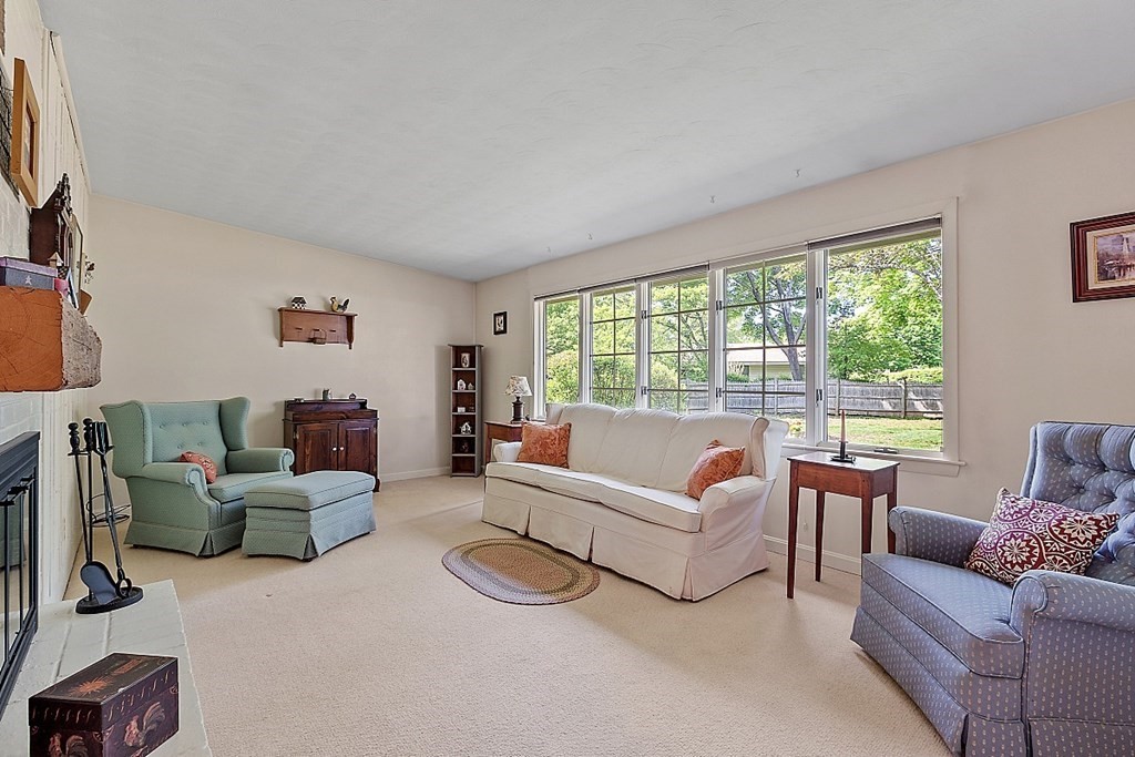 8 Amherst Street Danvers, MA 01923 - Photo 10 of 30 Gallery Image 10