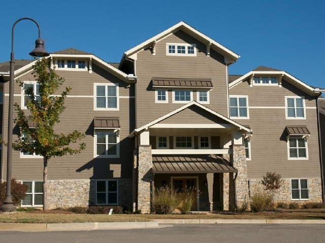 121 South Bay Road, Unit 303 Eatonton, GA 31024 - Photo 1 of 1 Gallery Image 1