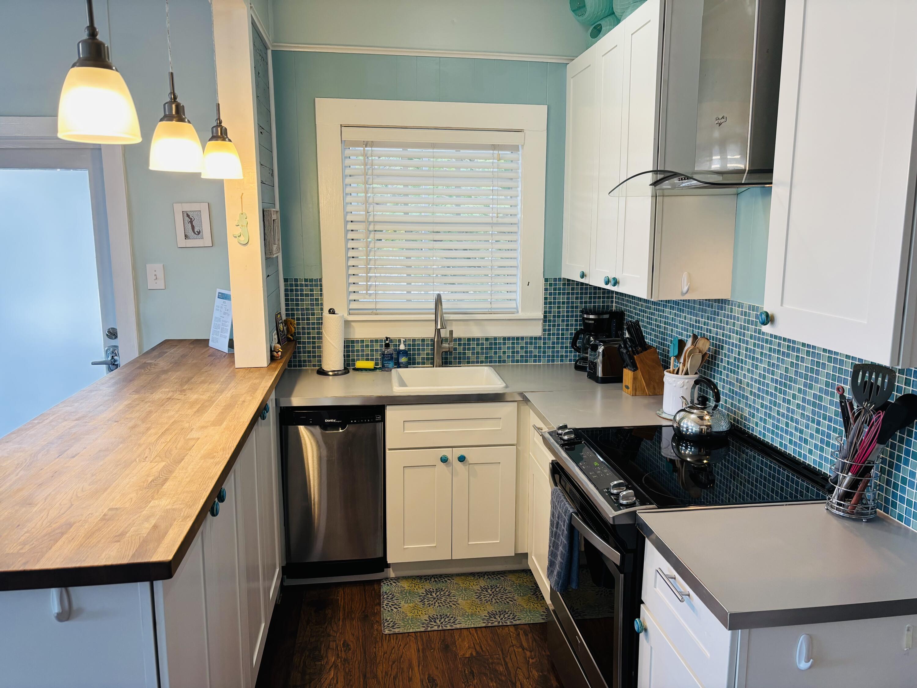 828 White Street, Unit 1 Key West, FL 33040 - Photo 14 of 25 IMG_9506