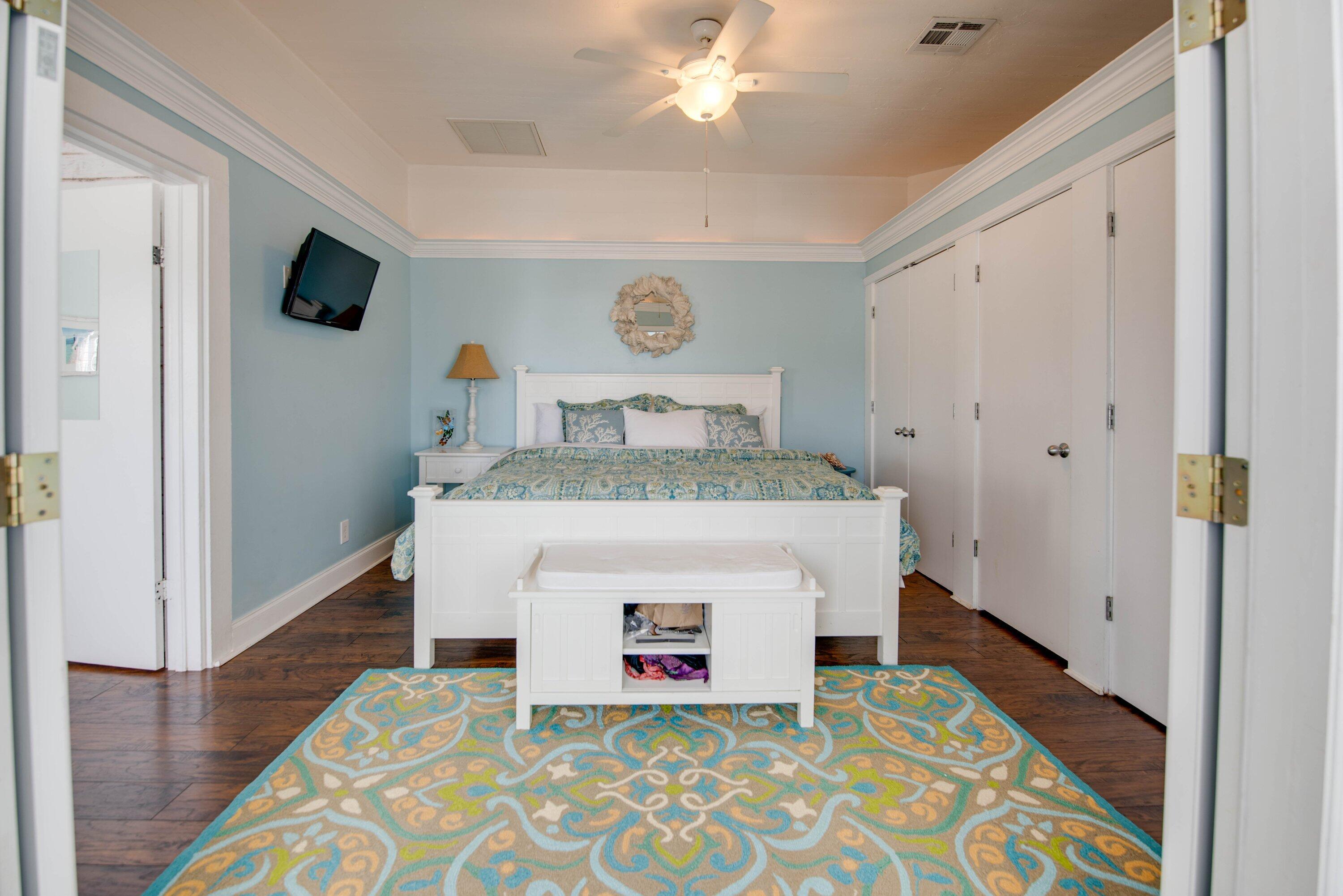 828 White Street, Unit 1 Key West, FL 33040 - Photo 18 of 43 WhiteStreet-KeyWest-FL-33040-SMALL