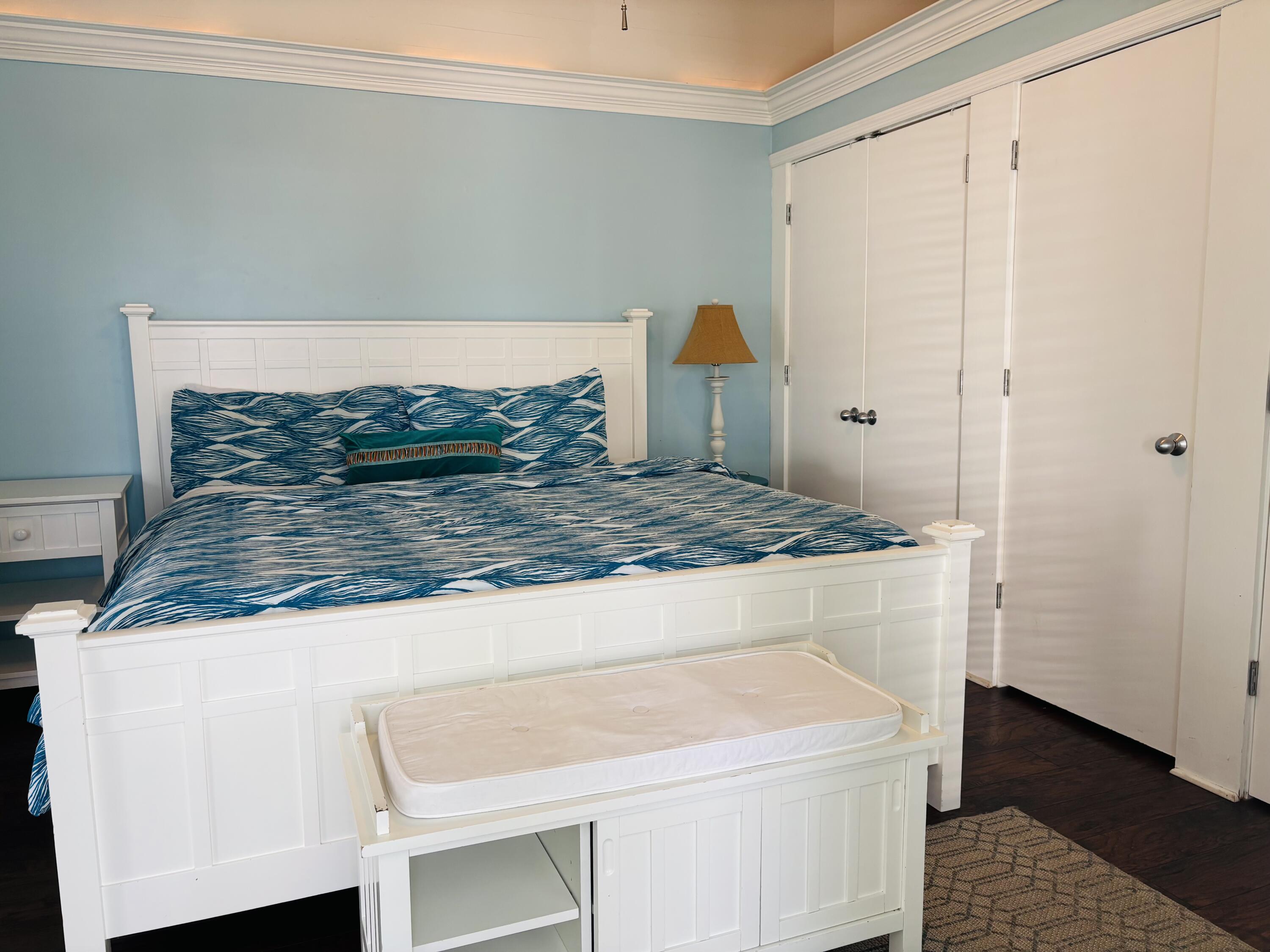 828 White Street, Unit 1 Key West, FL 33040 - Photo 21 of 25 IMG_9581