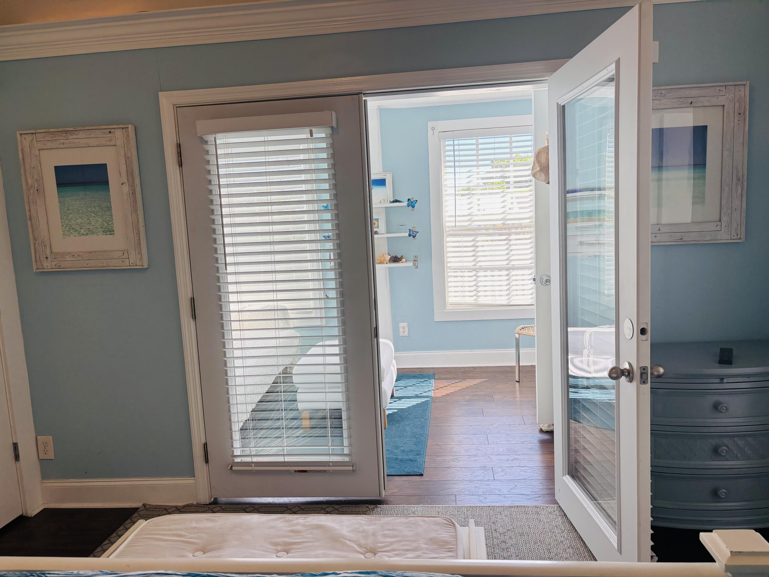 828 White Street, Unit 1 Key West, FL 33040 - Photo 23 of 25 IMG_9583