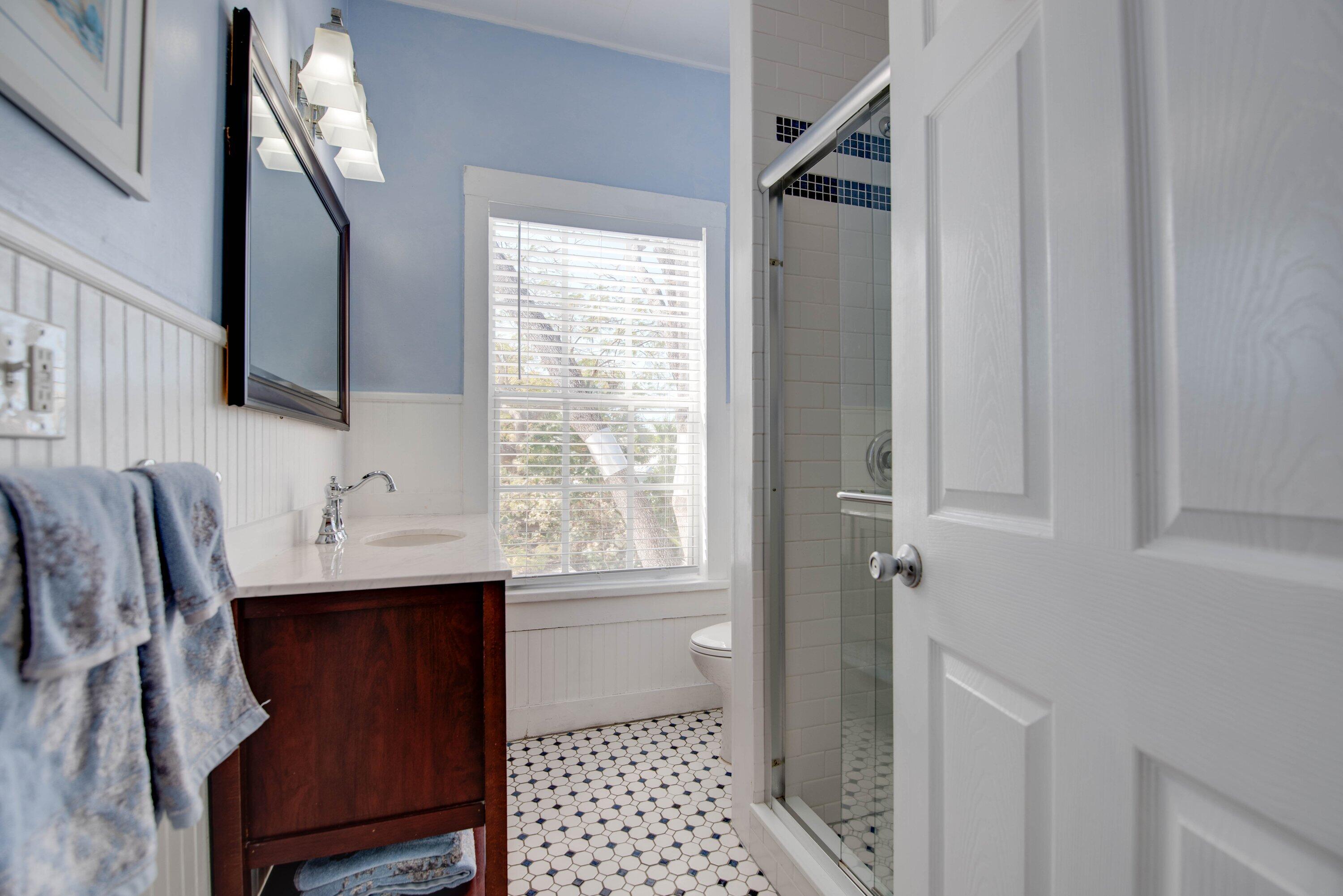 828 White Street, Unit 1 Key West, FL 33040 - Photo 26 of 43 WhiteStreet-KeyWest-FL-33040-SMALL