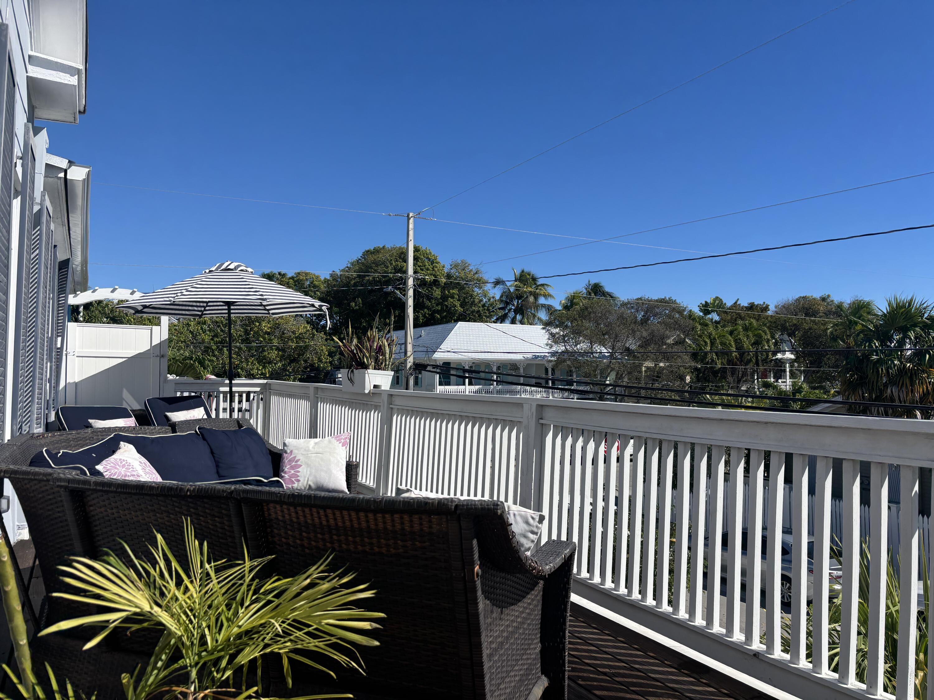 828 White Street, Unit 1 Key West, FL 33040 - Photo 3 of 25 IMG_9557