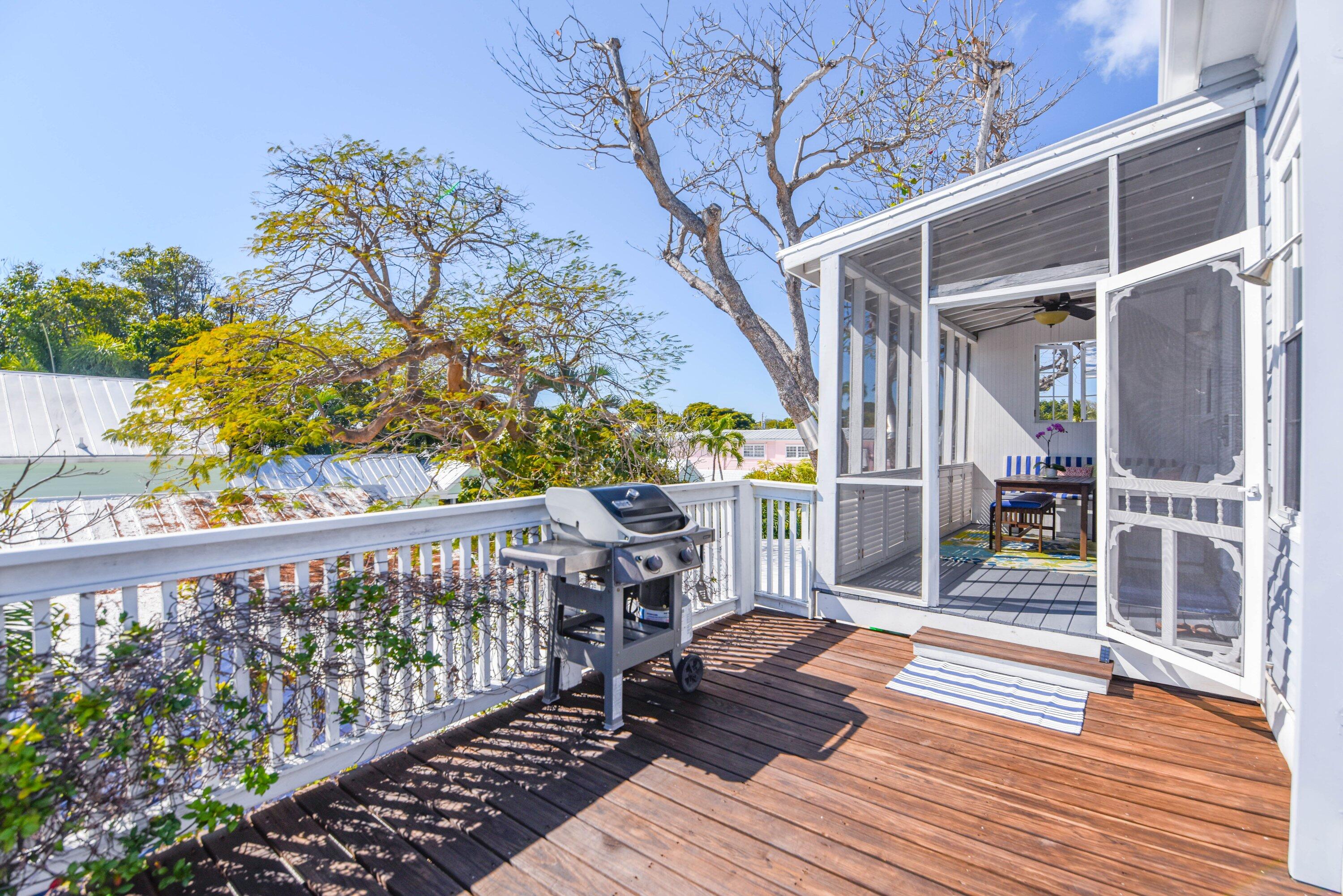 828 White Street, Unit 1 Key West, FL 33040 - Photo 31 of 43 WhiteStreet-KeyWest-FL-33040-SMALL