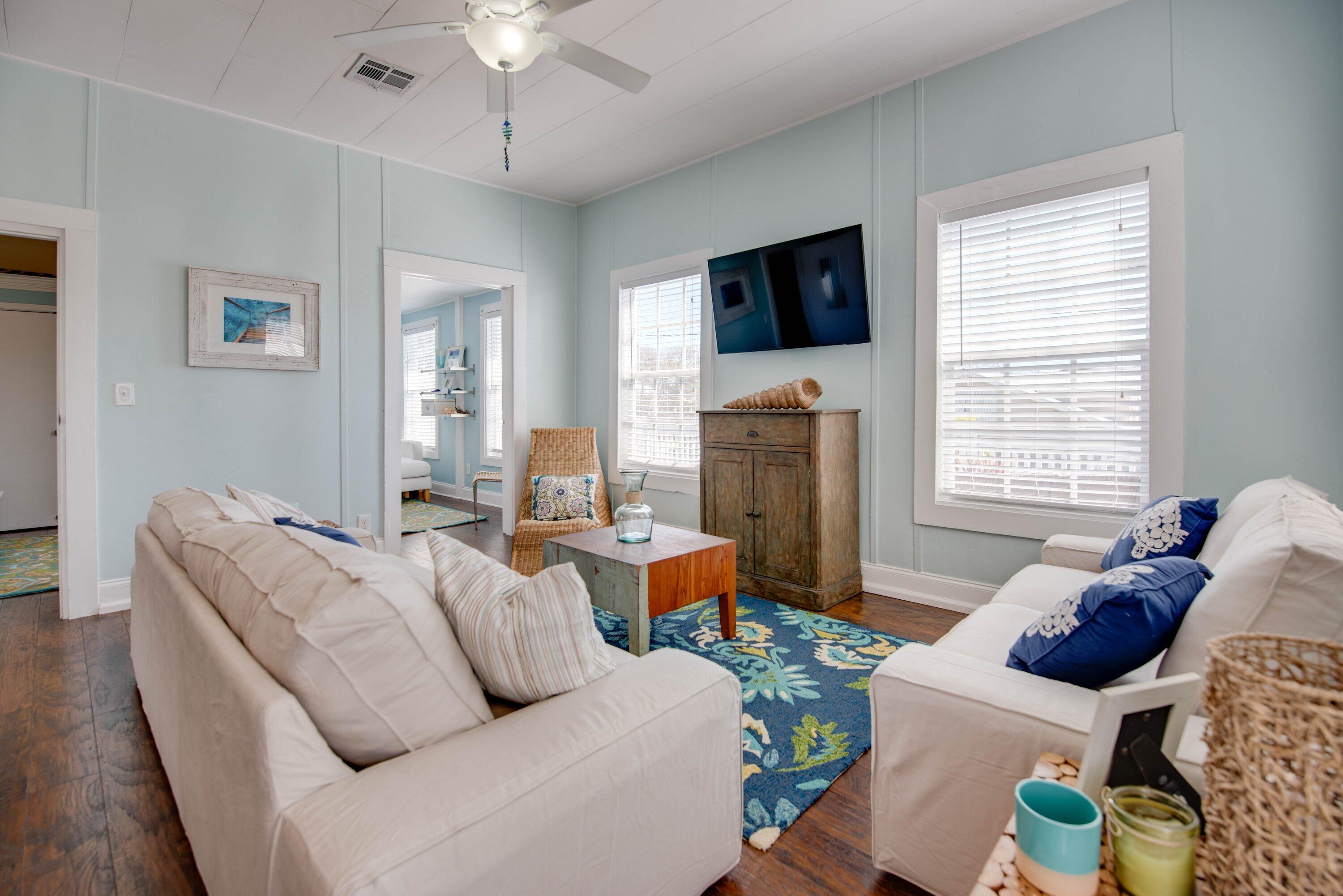 828 White Street, Unit 1 Key West, FL 33040 - Photo 10 of 43 011-818WhiteStreet-KeyWest-FL-33040-SMAL