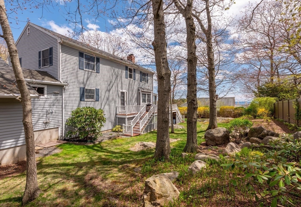 4 Graystone Road Gloucester, MA 01930 - Photo 31 of 34