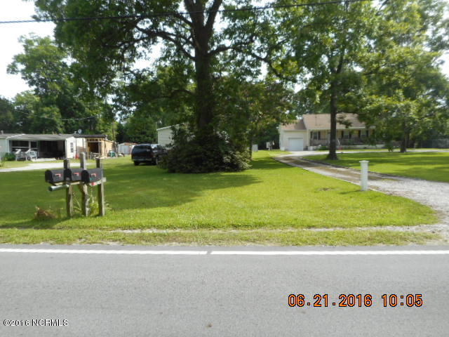 616 Nine Foot Road Newport, NC 28570 - Photo 3 of 46 Entrance to Property From Road