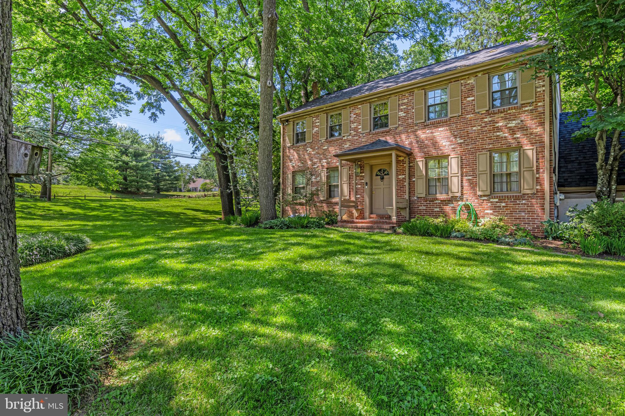 931 Hollow Road Wayne, PA 19087 - Photo 2 of 41 a view of a yard in front of house