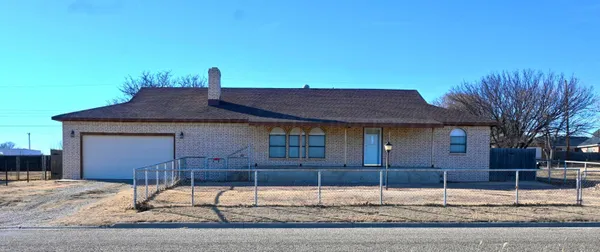 $230,000 | 302 North MacKenzie Avenue, Stinnett, TX 79083
