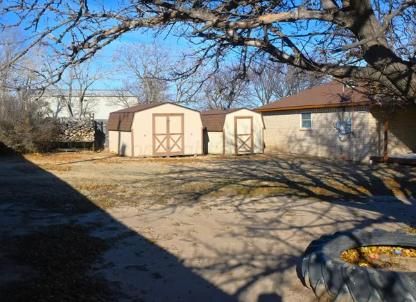 $230,000 | 302 North MacKenzie Avenue, Stinnett, TX 79083