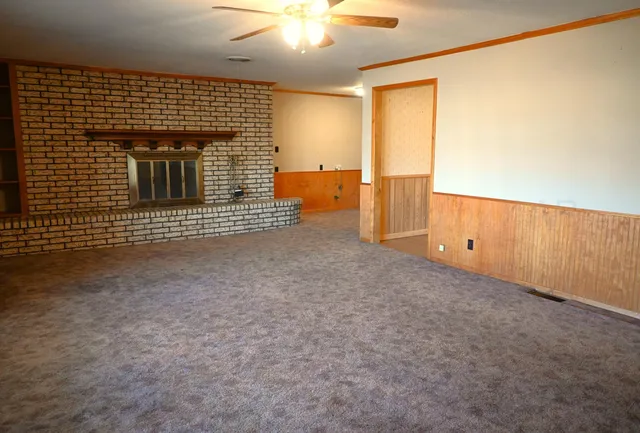 $230,000 | 302 North MacKenzie Avenue, Stinnett, TX 79083