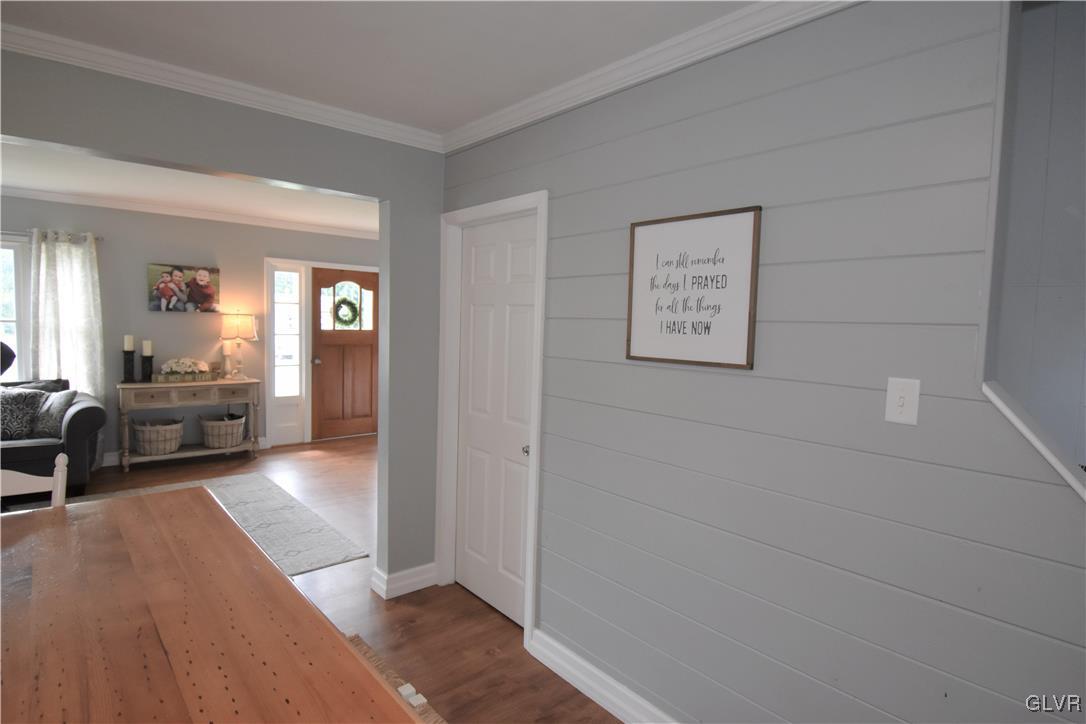 41 East Lawn Road Nazareth, PA 18064 - Photo 8 of 33 Shiplap Accent wall