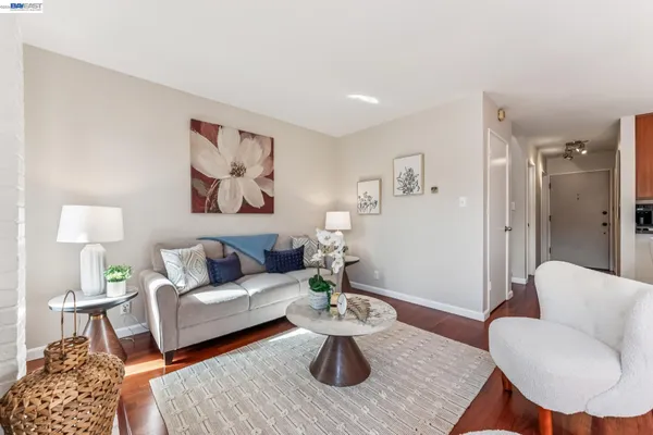 $719,000 | 1149 Bismarck Lane, Alameda, CA 94502