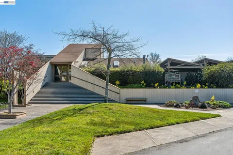 $719,000 | 1149 Bismarck Lane, Alameda, CA 94502