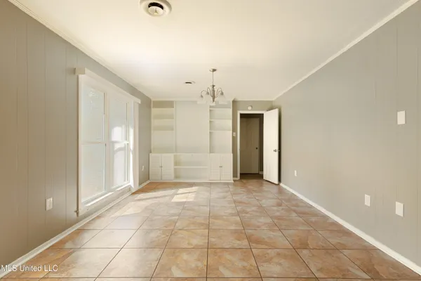 $1,700 | 5157 Parkway Drive, Jackson, MS 39211