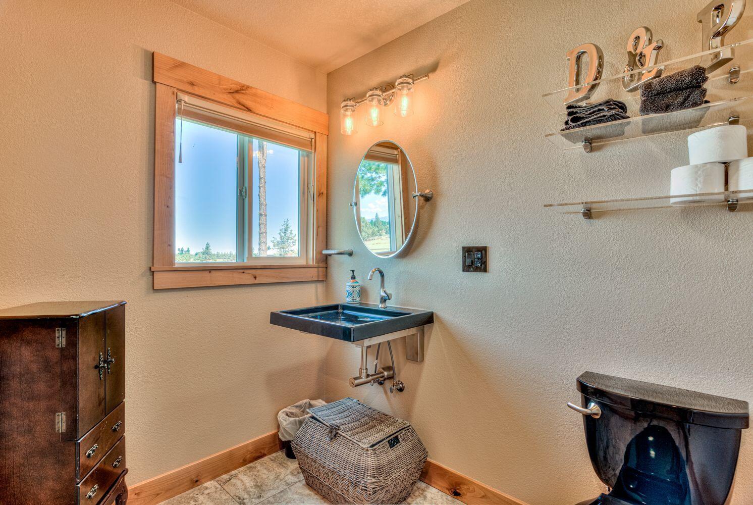 61915 Ward Road Bend, OR 97702 - Photo 40 of 77 FiGlZTxi