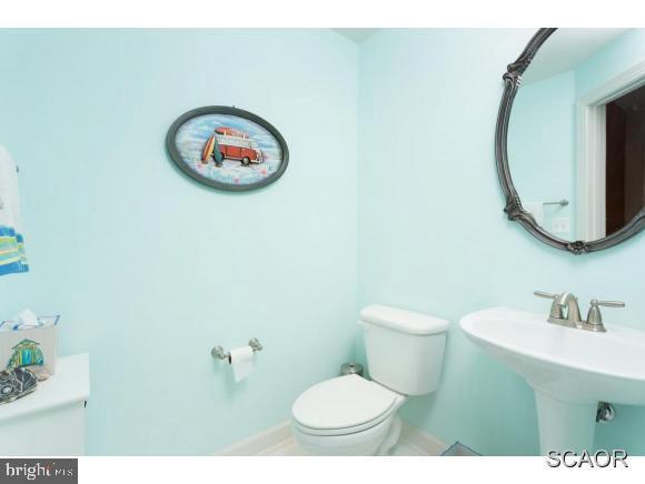 30890 Starling Road, Unit 102B Ocean View, DE 19970 - Photo 11 of 24 Gallery Image 11