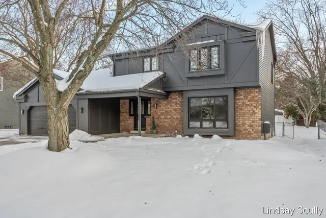 $495,000 | 1830 Lockmere Drive Southeast, Kentwood, MI 49508