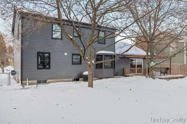 $495,000 | 1830 Lockmere Drive Southeast, Kentwood, MI 49508