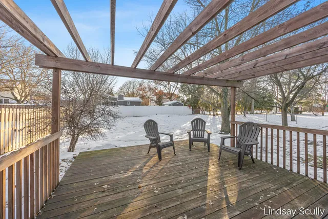 $495,000 | 1830 Lockmere Drive Southeast, Kentwood, MI 49508