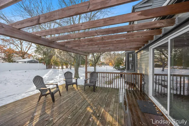 $495,000 | 1830 Lockmere Drive Southeast, Kentwood, MI 49508