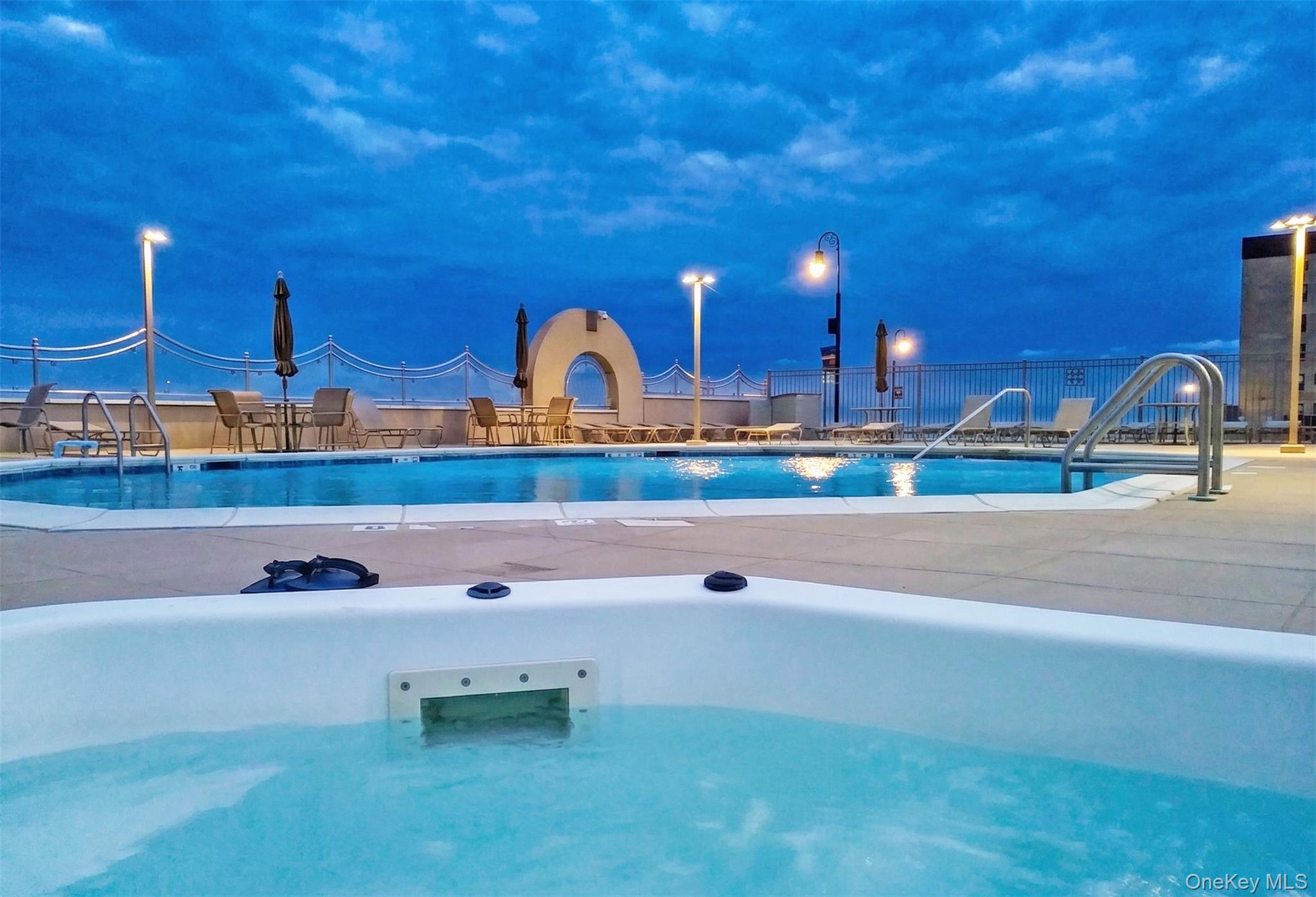 360 Shore Road, Unit 9C Long Beach, NY 11561 - Photo 15 of 17 Hot Tub