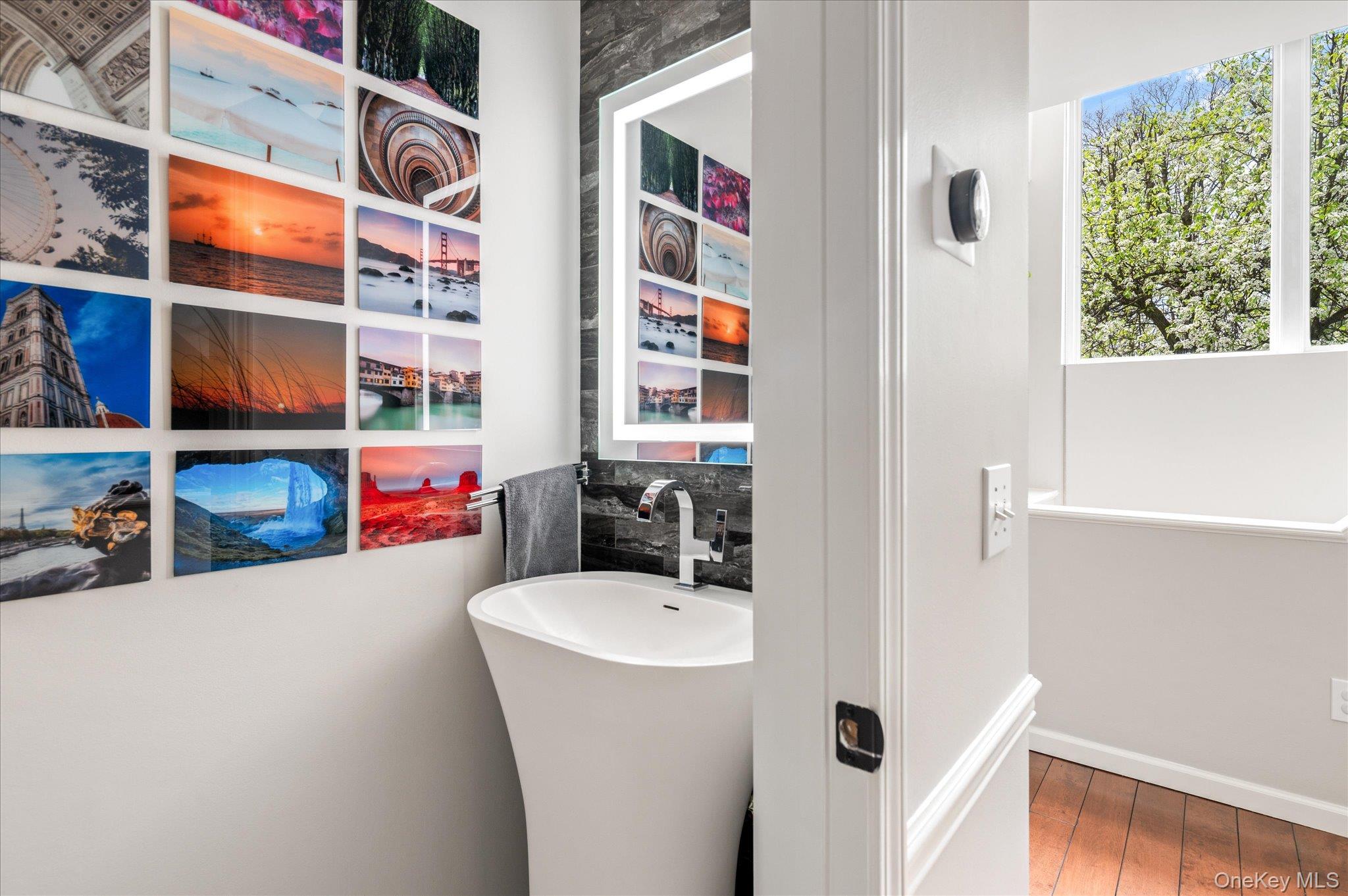 75 Park Rd Extension Goldens Bridge, NY 10526 - Photo 13 of 26 Half Bathroom 1st Level