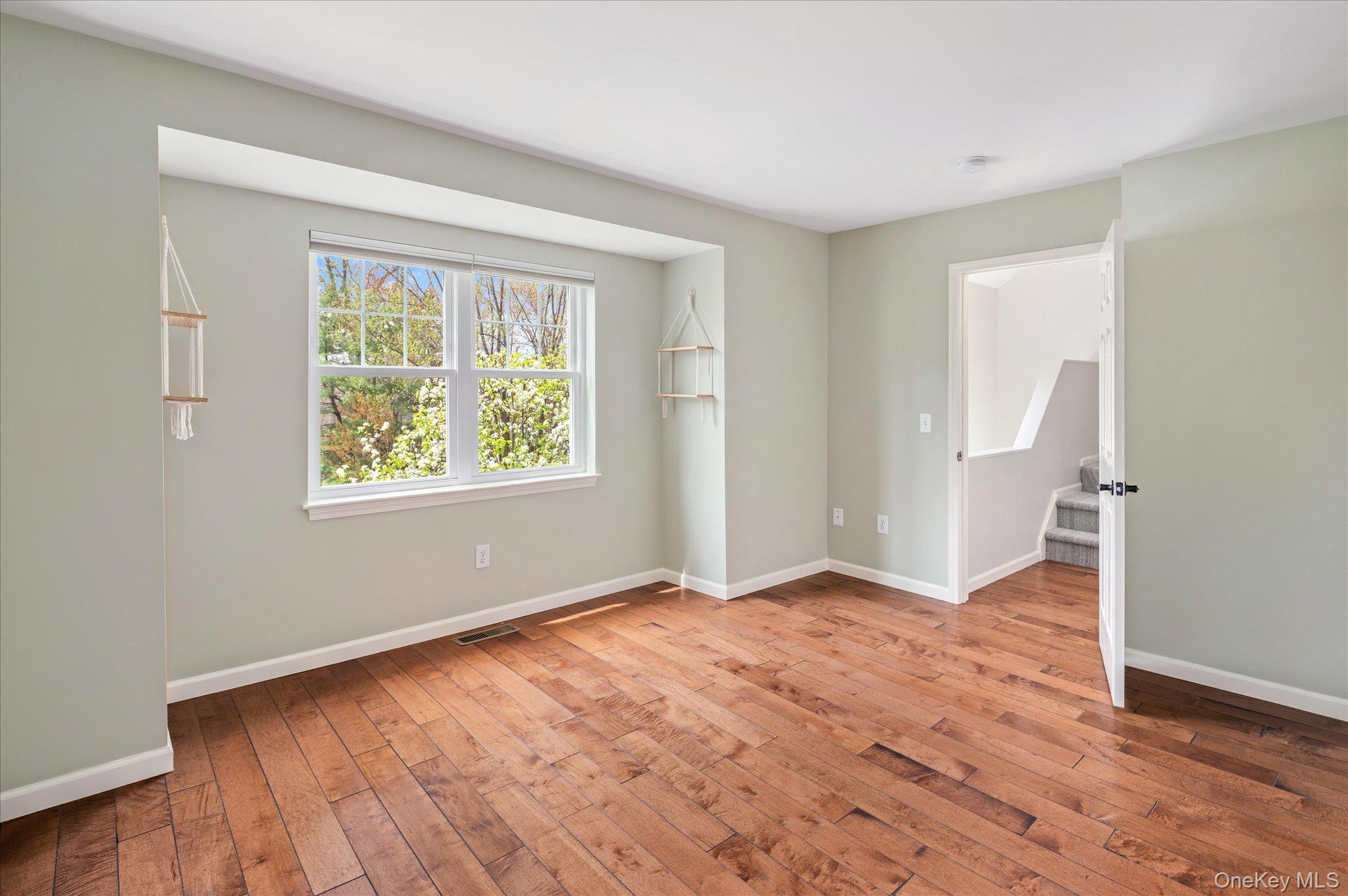75 Park Rd Extension Goldens Bridge, NY 10526 - Photo 22 of 26 Additional Bedroom w/ Walk In closet