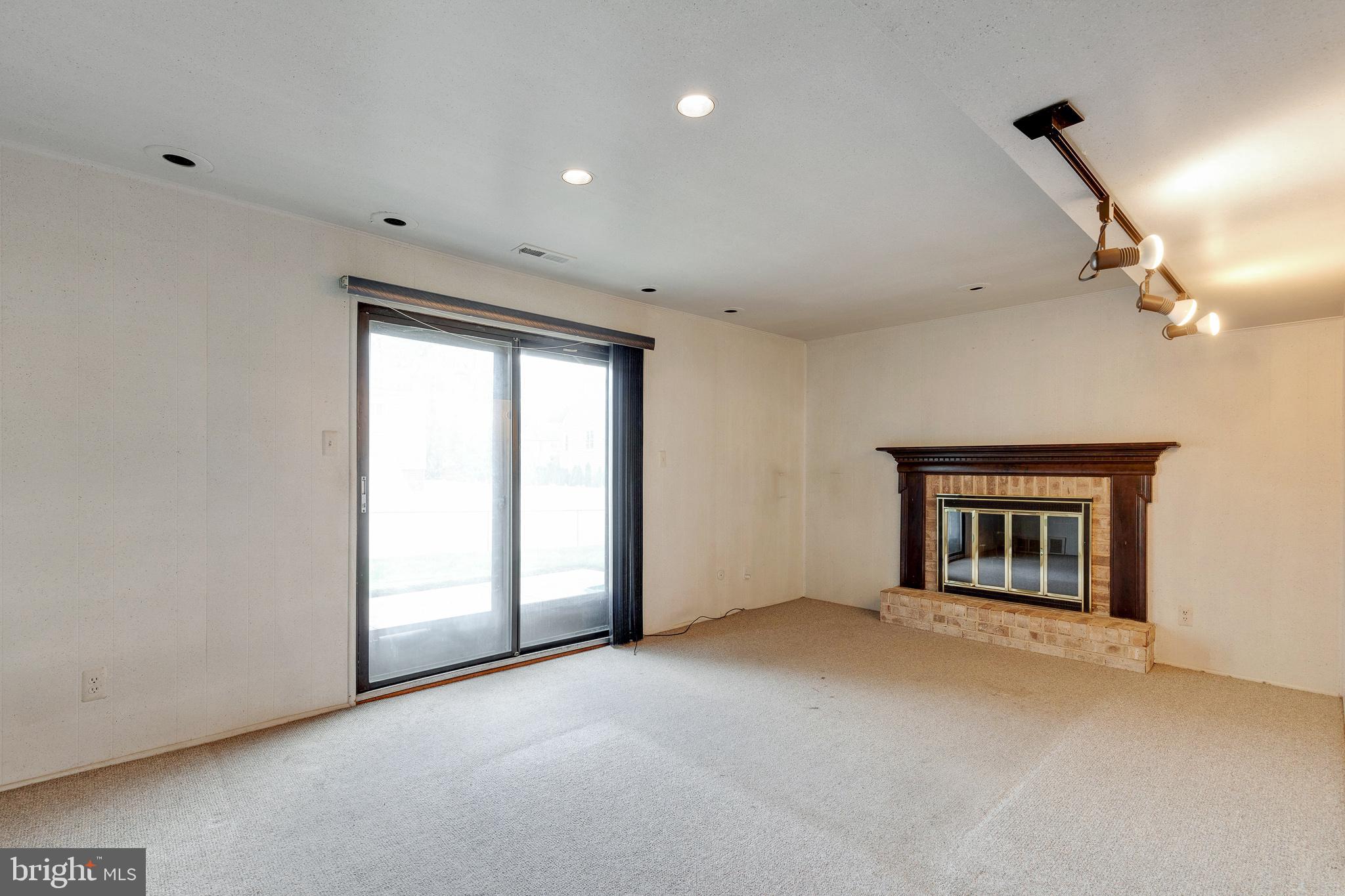5117 Bay Road Bensalem, PA 19020 - Photo 9 of 22 Gallery Image 9