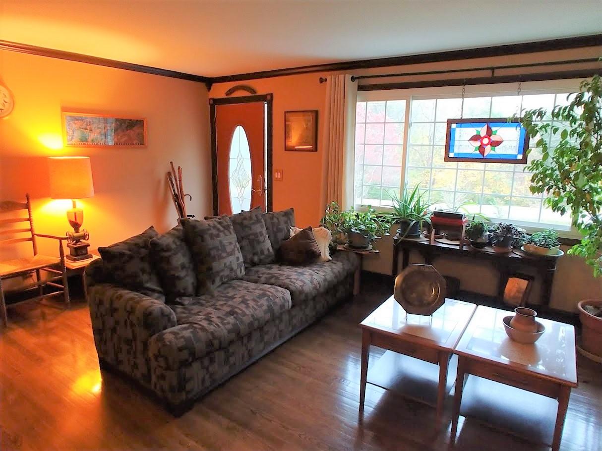 71 Dairy Pond Road Norris, TN 37828 - Photo 3 of 28 Living Room