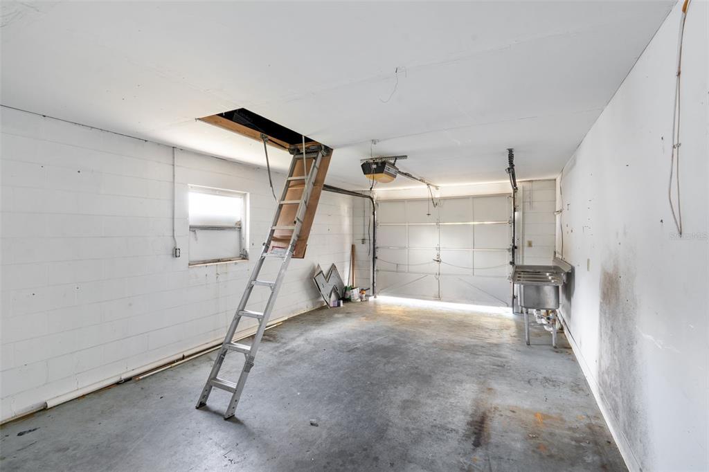 14323 Southwest 39th Ct Road Ocala, FL 34473 - Photo 14 of 19